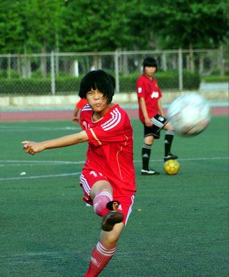 足球小子花样射门大全（揭秘15种花式射门技巧，助你成为射门高手）