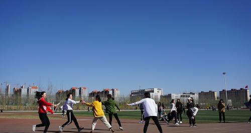 300米接力赛女生跑步技巧（如何在女生接力赛中取得胜利？）