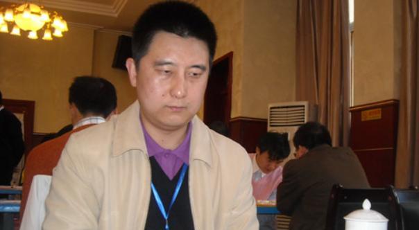 胡荣华教你象棋开局技巧（走一步，胜券在握）