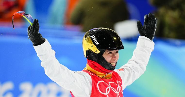 都灵冬奥会女子自由式滑雪空中技巧排名（中国选手夺冠赛事精彩纷呈）