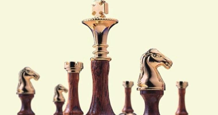 国际象棋布局与技巧（掌握这些技巧）