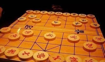 象棋中兵急进开局技巧（打法精要）