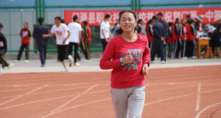 800米跑步技巧女生又快又不累，（从心理到体能掌握）