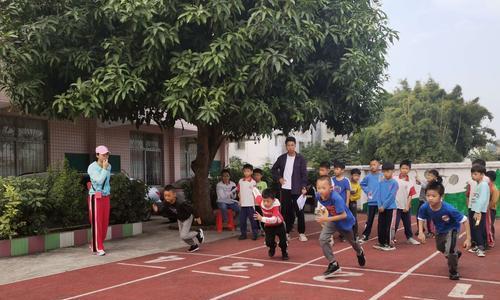 如何提高4×200米接力跑步技巧（突破速度瓶颈）