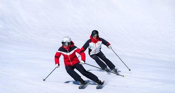 高级滑雪者技巧教程（提高滑雪水平的实用指南）