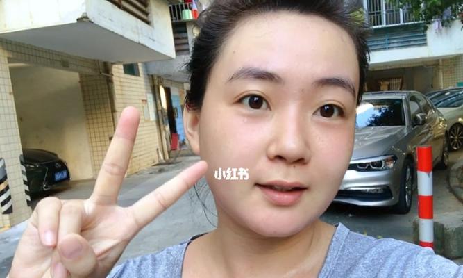 50米跑步技巧与动作要领（以正确姿势提高速度和稳定性）