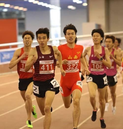 800米跑步的正确方法与技巧（提高跑步效率）