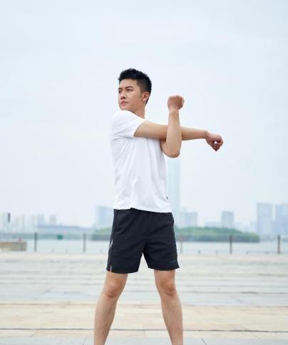 初中女子800米跑步技巧分享（让你的800米跑步更加的关键技巧）