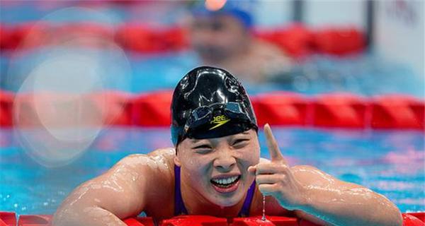 自由泳换气技巧与水位保持（如何保持水面水位）