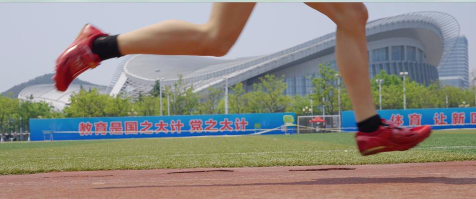 如何在1500米比赛中提高跑步技巧（掌握关键技巧）