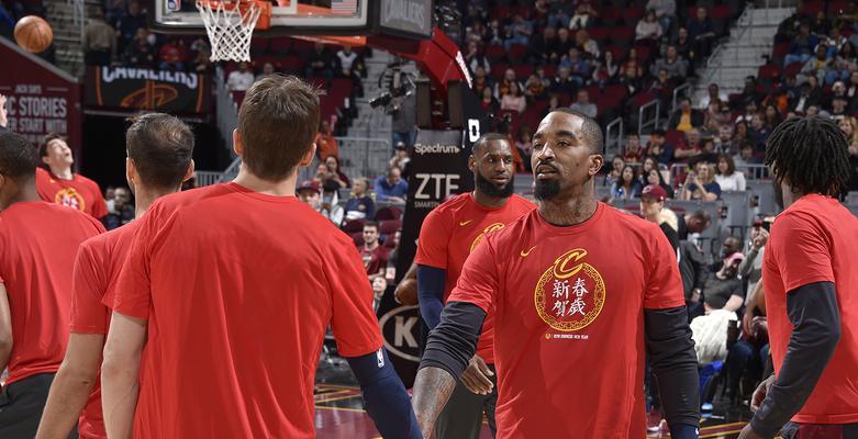 詹姆斯后撤步投篮技巧的探秘（NBA历史上代表性的进攻方式）