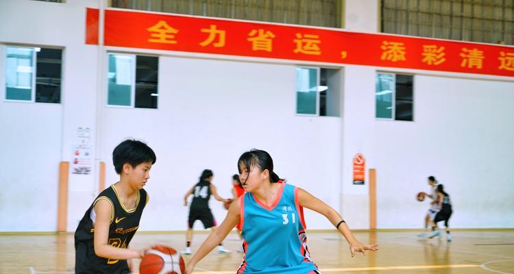 篮球三分球技巧全解析（成为三分球高手）