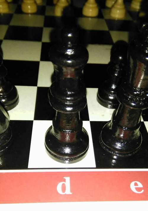 国际象棋必赢技巧详解（攻守兼备）