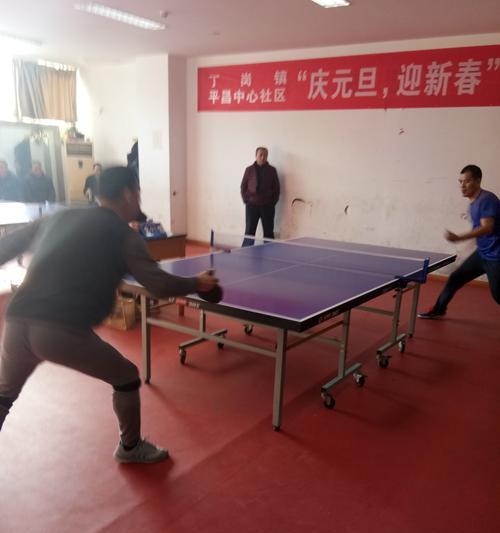 乒乓球发多球技巧讲解（掌握乒乓球多种发球技巧）