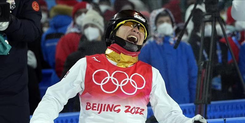 冬奥会滑雪技巧全解析（让你成为滑雪高手的15个技巧）