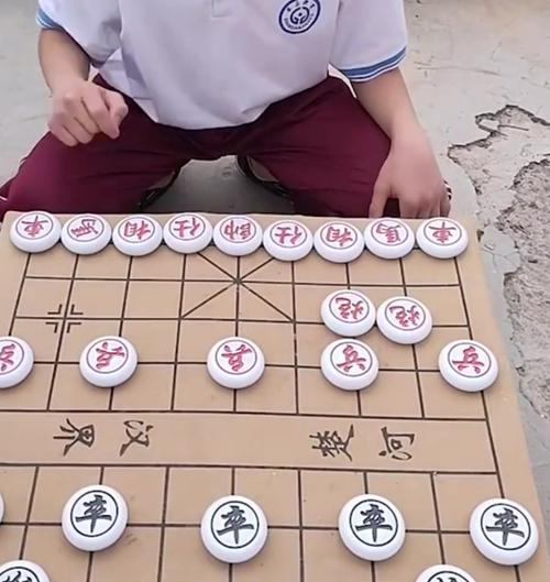 象棋开局技巧大神（学习象棋开局必备攻略）