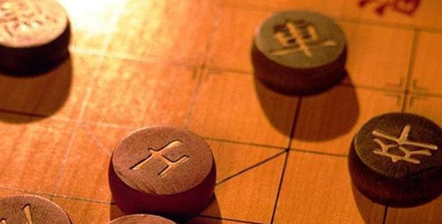 象棋开局的最佳技巧（从布局到进攻）