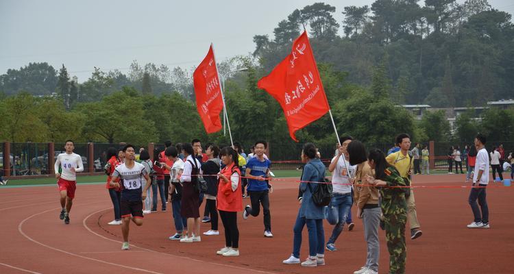 五十米跑女生跑步技巧（全面提升女生五十米跑速度）