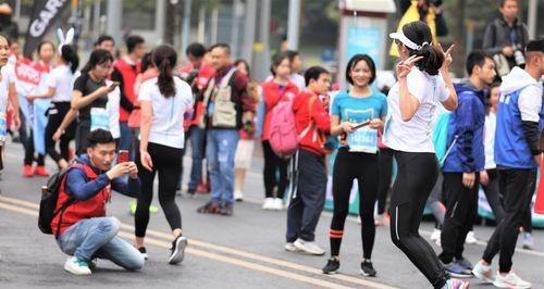 跑马拉松技巧大全（如何提高跑步效率）
