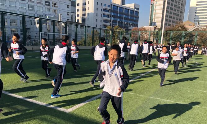 小学跑步的正确方法与技巧教案？如何提高小学生跑步成绩？