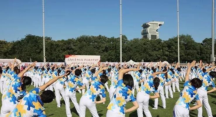 体操旋转技巧包含哪些内容？执行时有哪些要求？