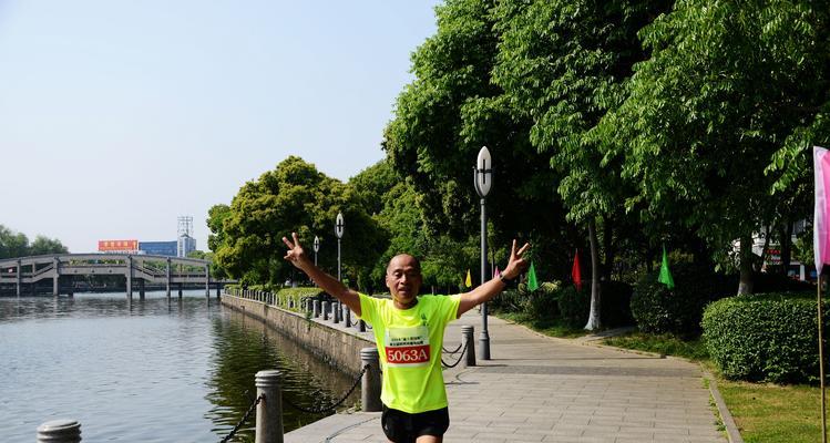 马拉松跑步技巧小大全教程免费观看？如何提高跑步效率？