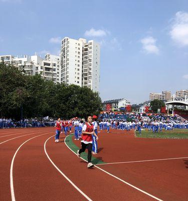 小学六年级运动会800米跑步技巧是什么？如何提高成绩？