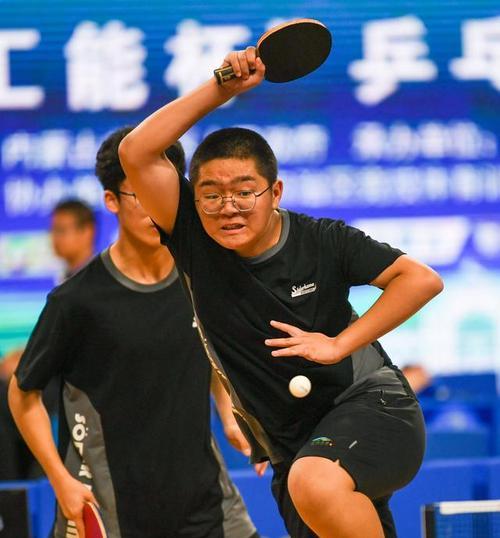 乒乓球的技巧教程？如何快速提高球技？