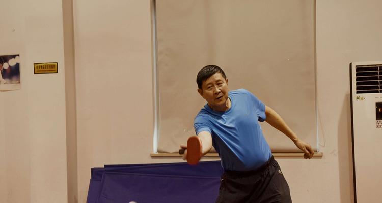 乒乓球侧旋球接发球技巧有哪些？如何有效应对侧旋球？