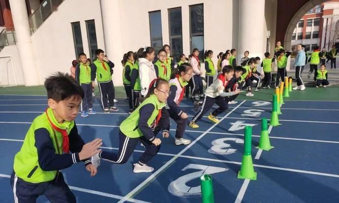初中生足球绕杆技巧教学反思？如何提高足球绕杆效率？
