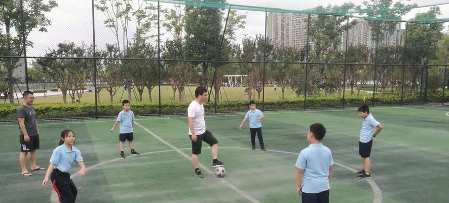 传球技巧足球怎么练？提高传球准确性的方法有哪些？