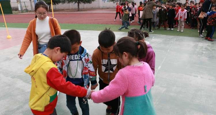 如何掌握足球边路简便过人技巧？常见问题有哪些？