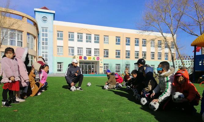 足球不停球传球技巧教案中班反思？如何提高中班足球教学效果？
