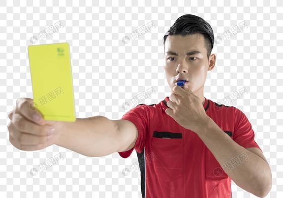 足球裁判实战技巧讲解？如何提高判罚准确性？