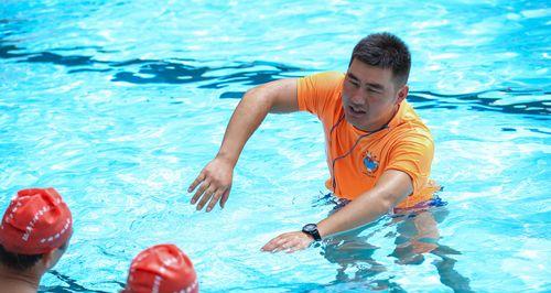 游泳换气后为什么会发抖？如何解决？