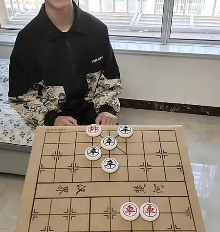大神偷袭象棋技巧教程？如何快速提升棋艺？