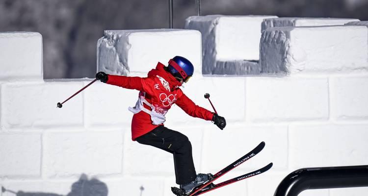 女子自由式滑雪坡面障碍技巧有哪些常见问题？如何解决？