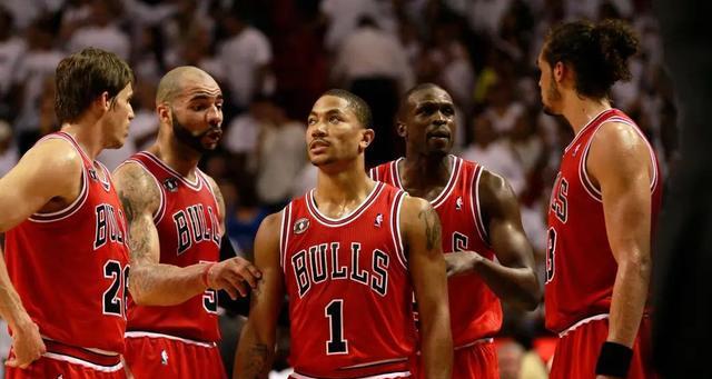 NBA组织技巧解析（掌握关键）