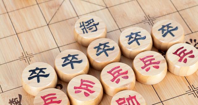 以赤兔宝马象棋为例，提高象棋技巧（赤兔宝马的移动规则和攻防策略）