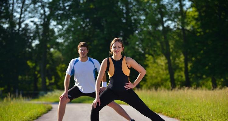 跑步跑得快的精髓和技巧是什么？如何通过训练提高跑步速度？