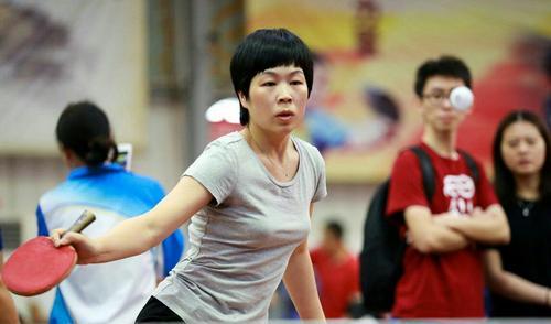 乒乓球直拍挑打下旋球技巧是什么？如何有效掌握？