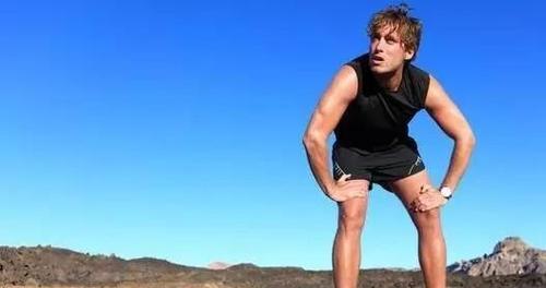 跑步的时候有什么技巧？如何提高跑步效率和减少受伤风险？