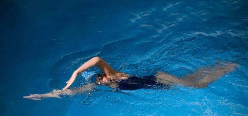 自由泳单边换气困难？有效解决方法是什么？