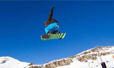 蛇形门滑雪技巧（掌握蛇形门技巧）