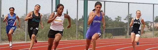 百米跑步细节技巧是什么？如何提高百米跑步成绩？